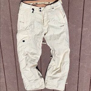 Women’s ski and snowboard pants
